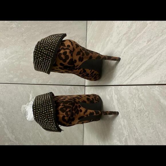 Leopard Print Ankle Boots with Studded Cuff - Picture 3 of 4